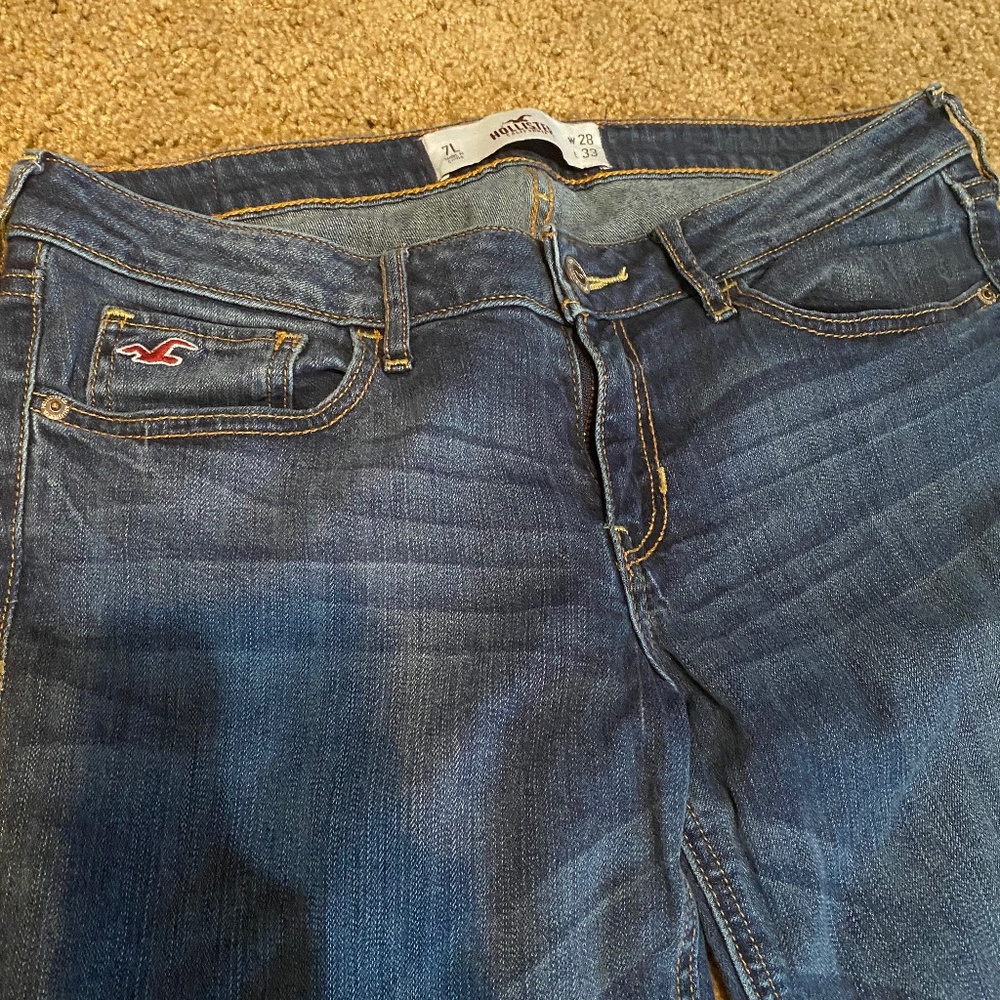 Hollister jeans size 7 long